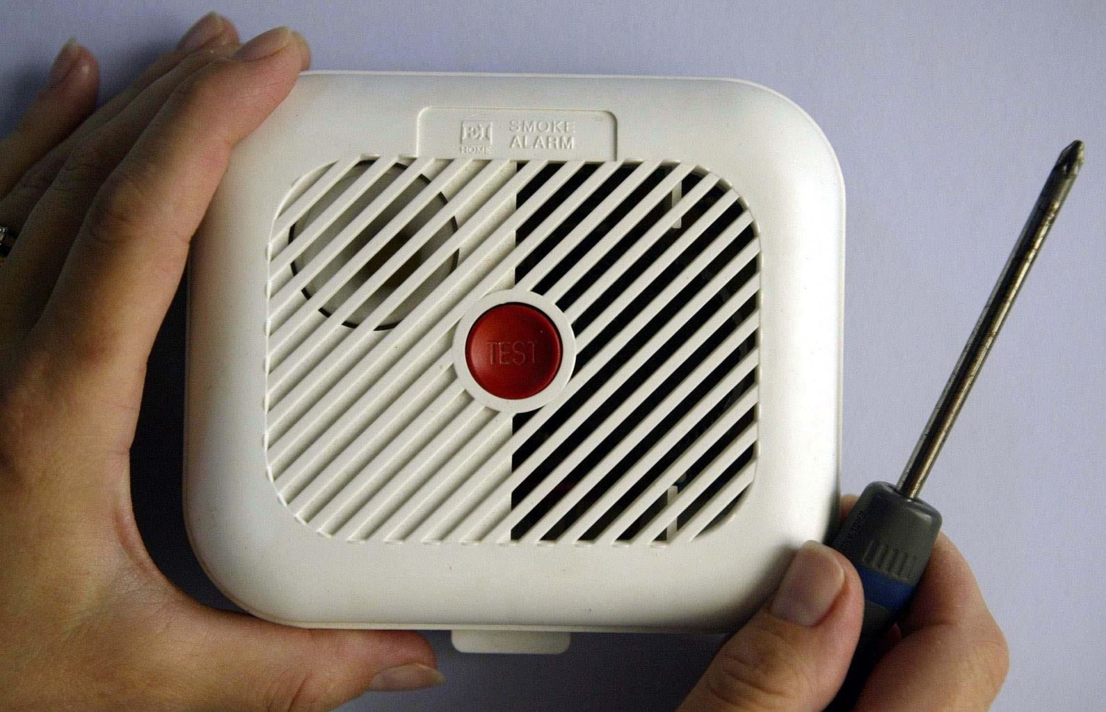 New smoke alarm regulations to apply in Scotland after Grenfell News
